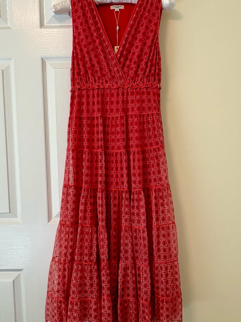 NWT - Max Studio Red V-Neck Tiered MIDI  Dress